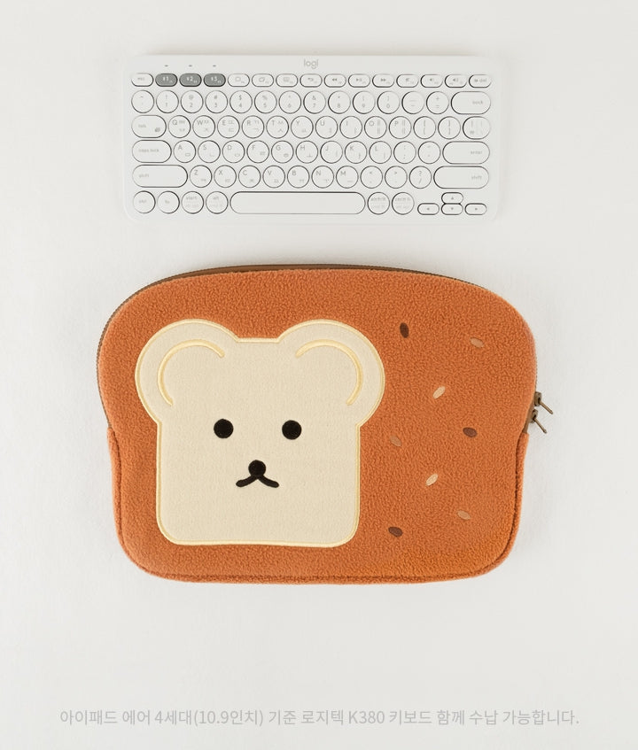 Brown Cute Bear Embroidery Bread Laptop Sleeves iPad Fitted Cases Shearling Covers Protective Tablet Pouches Purses Handbags Squ