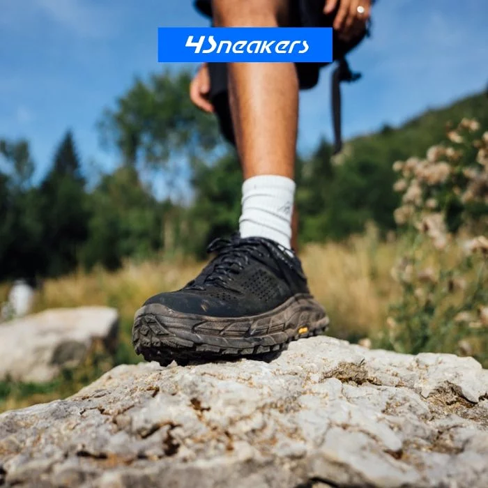 Hoka One One Tor Ultra Low Black (All Gender)