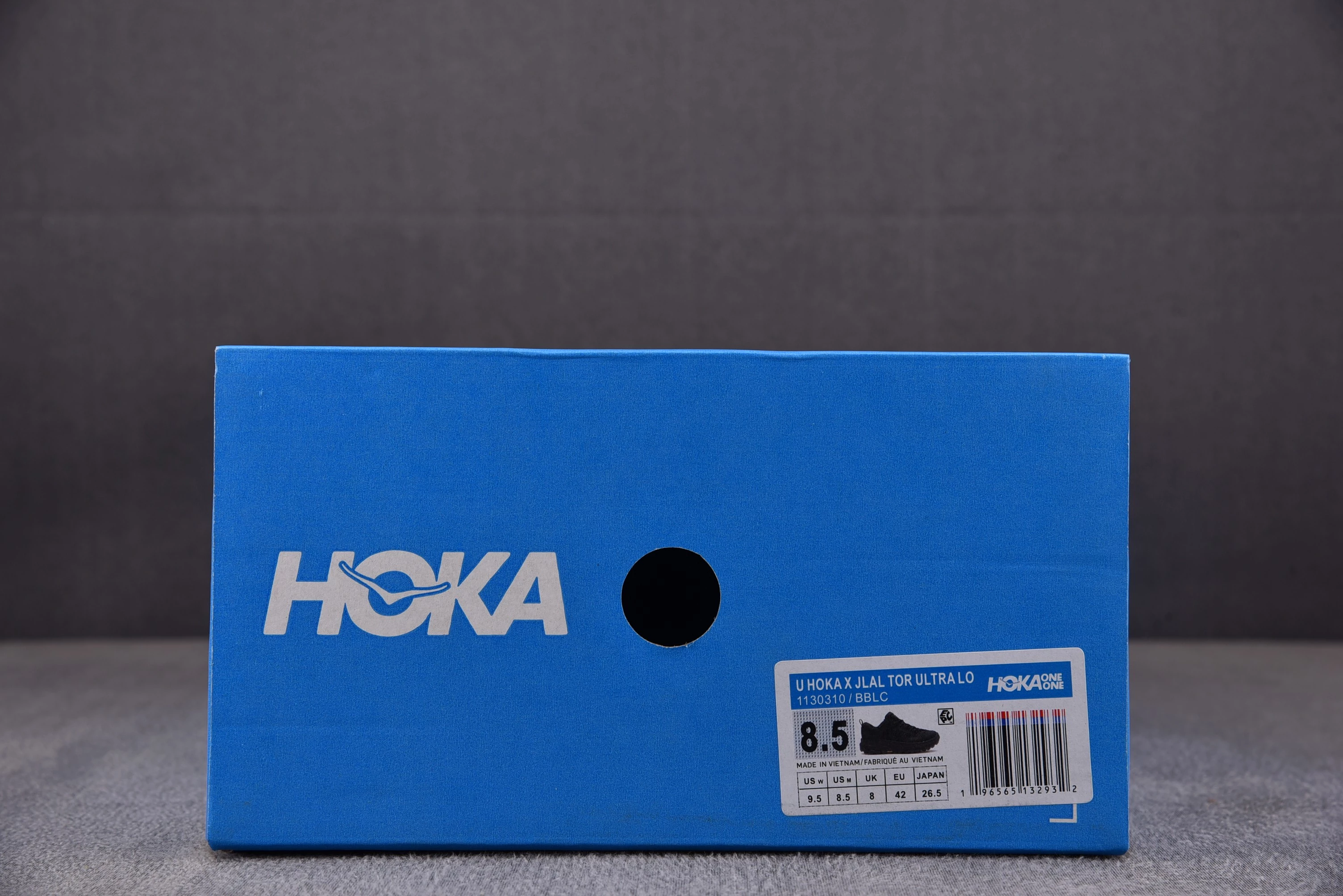 Hoka One One Tor Ultra Low Black (All Gender)