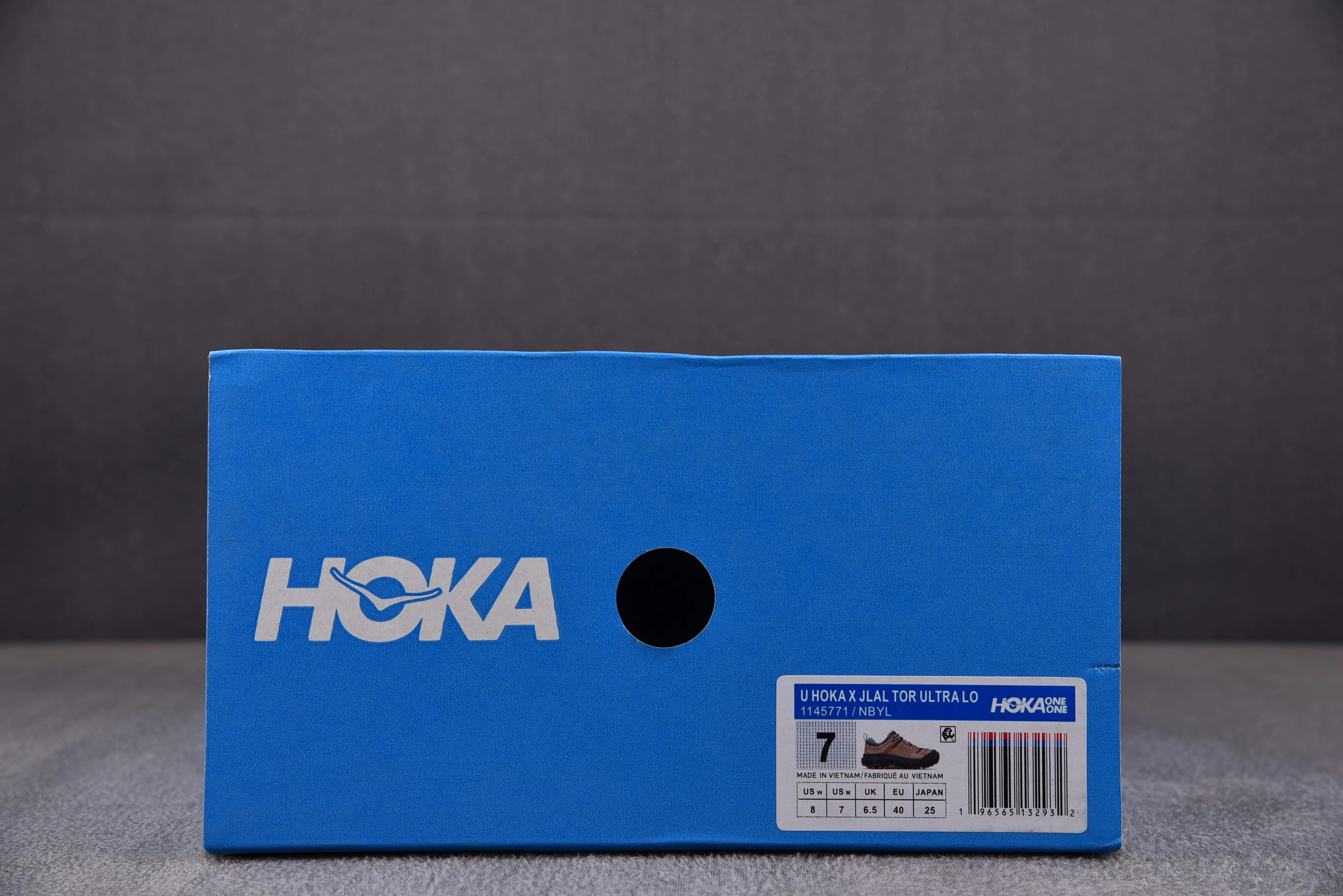 Hoka One One Tor Ultra Low Bodega