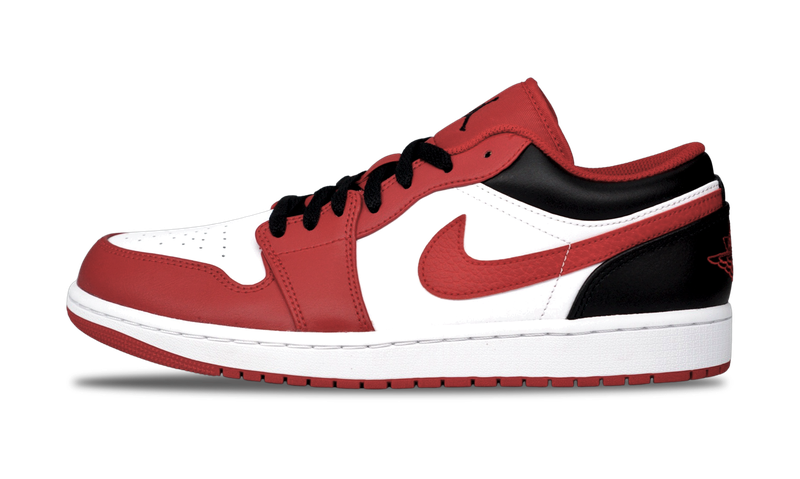 Jordan 1 Low Bulls