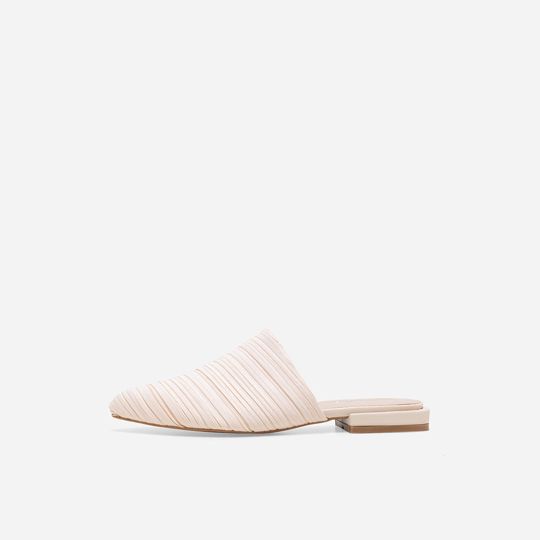 Mina Pleated Flats