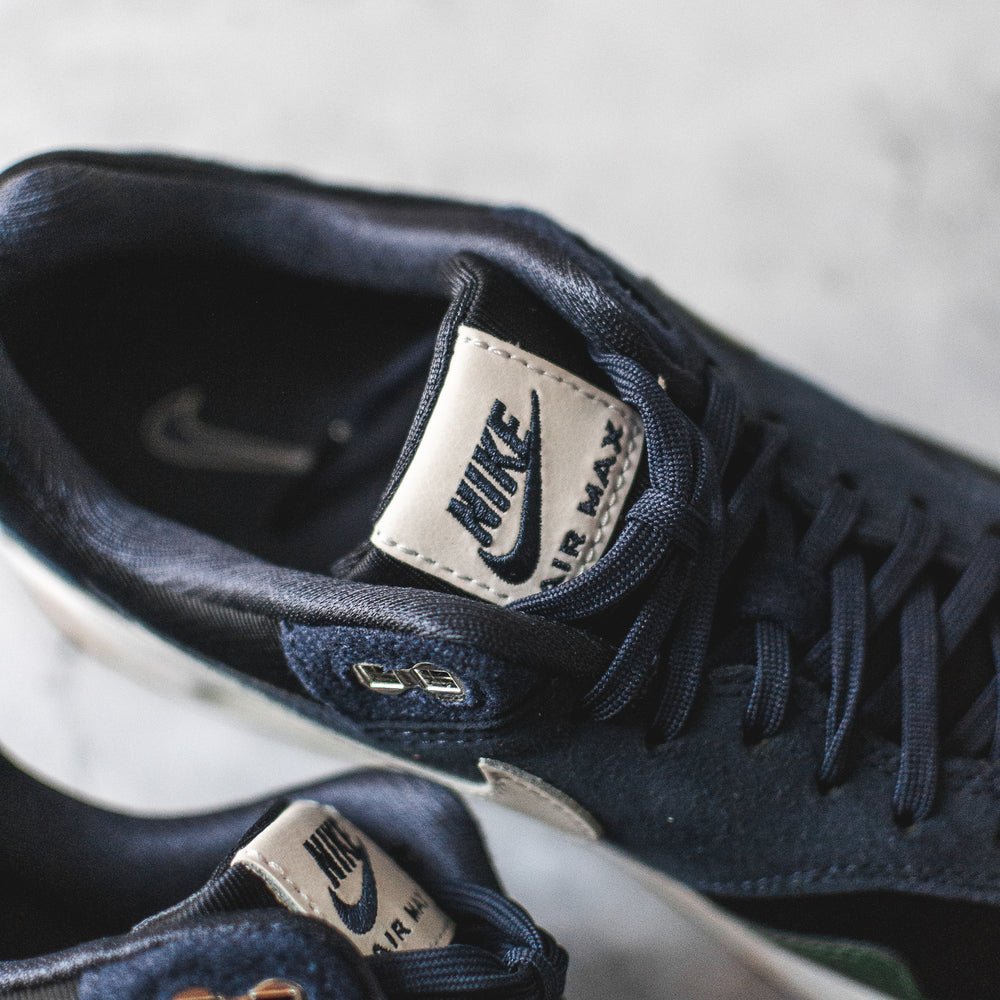 Nike Air Max 1 Letterman Pack (W)