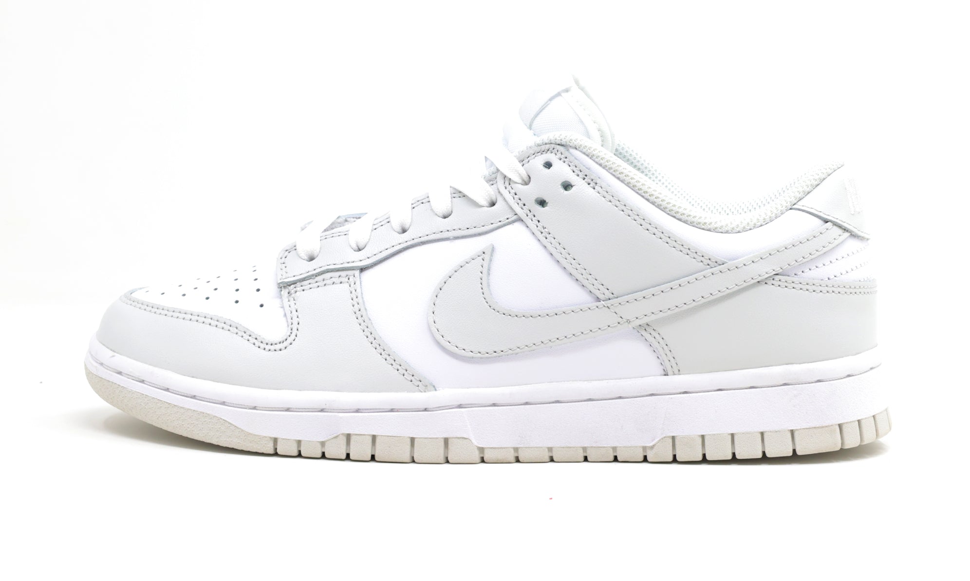 Nike Dunk Low 'Photon Dust' (W)