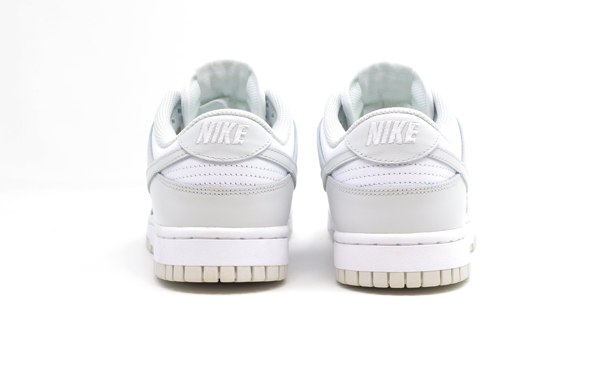 Nike Dunk Low 'Photon Dust' (W)