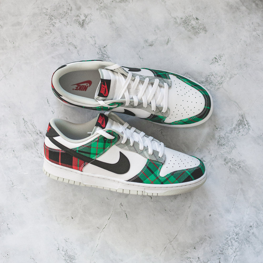 Nike Dunk Low Tartan Plaid