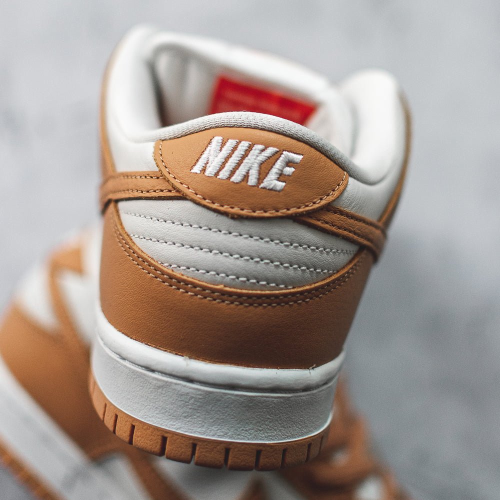 Nike SB Dunk Low Pro Light Cognac