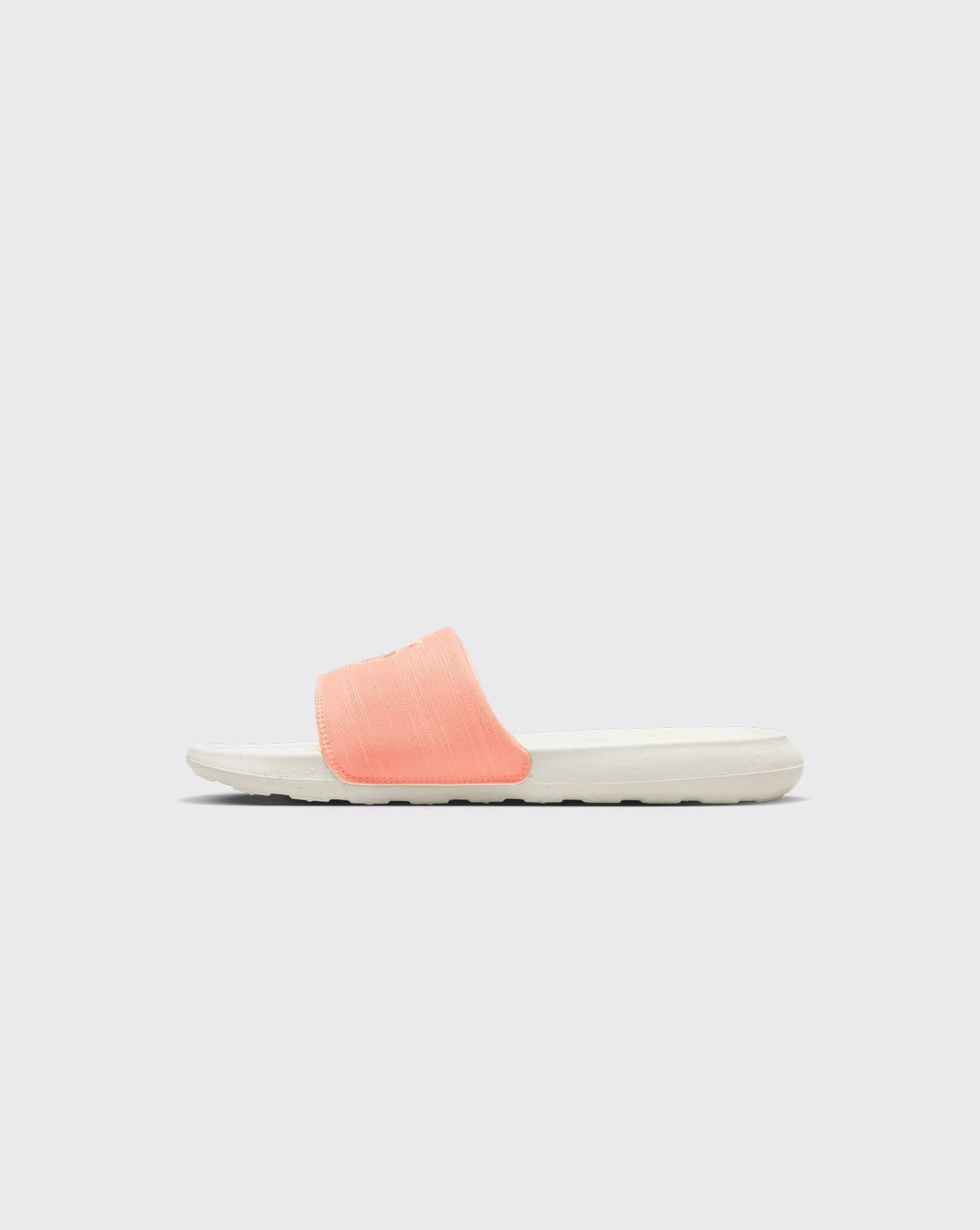 nike Victori one next nature slide