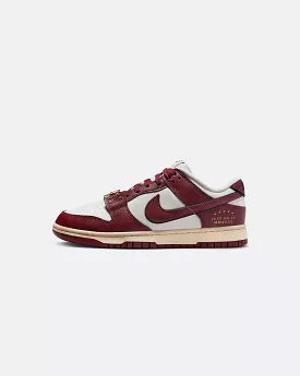 Nike Women’s Dunk Low SE