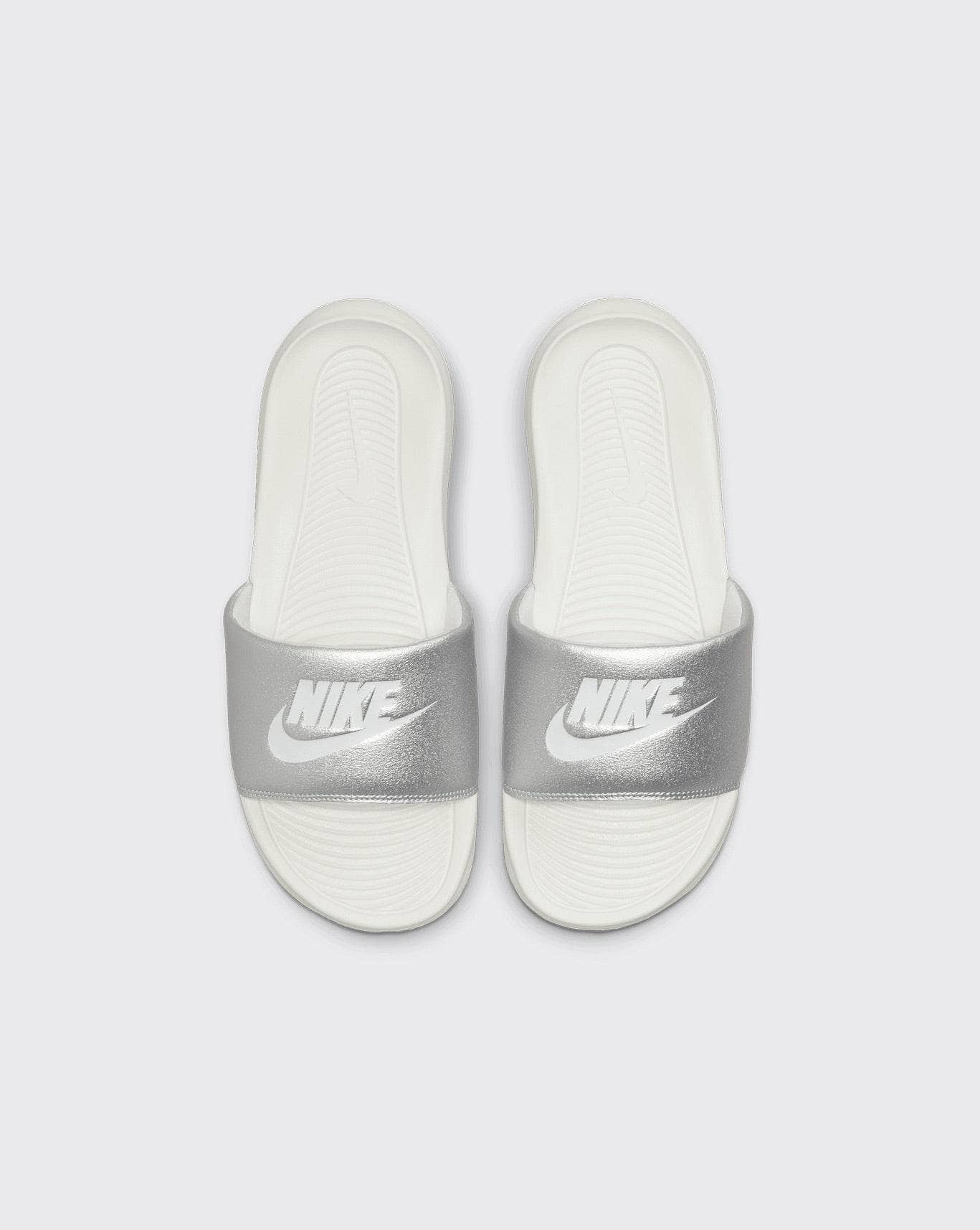 nike womens victori one slide