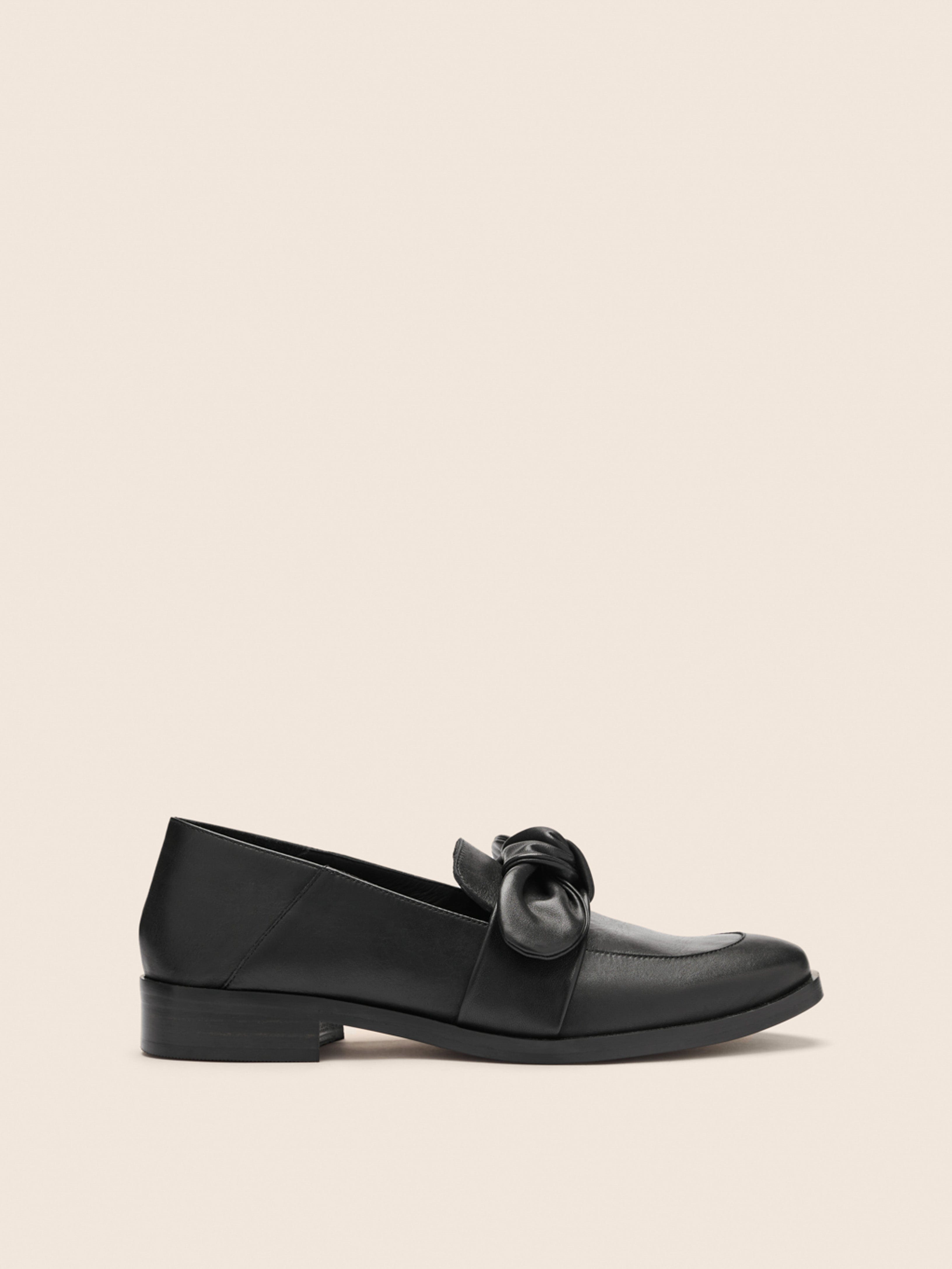 Valencia Black Leather Loafer